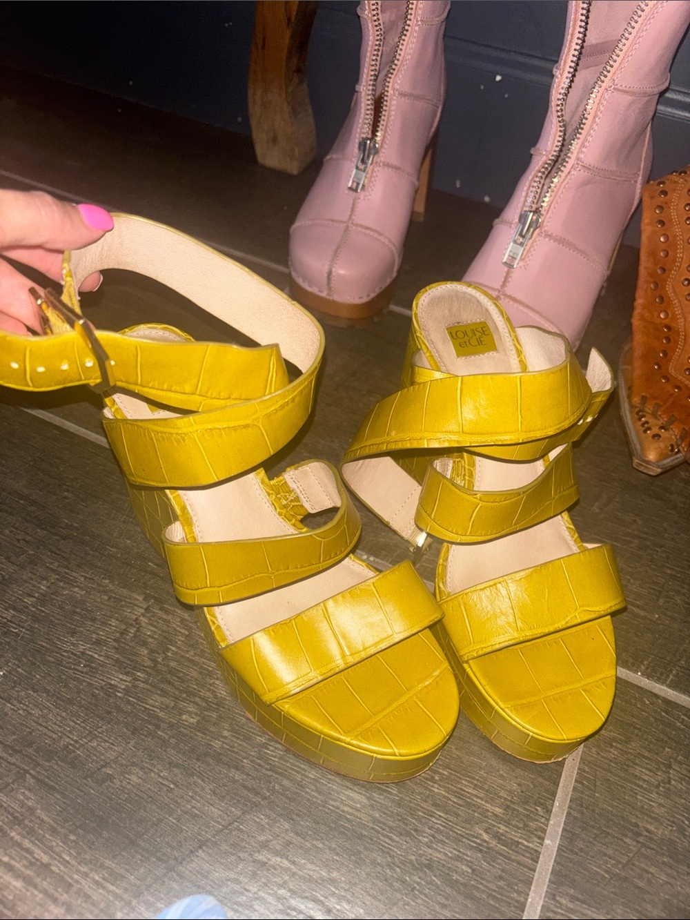Louise et Cie Mustard Croc-Embossed Strappy Platform Sandals